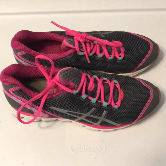 Gray and pink ASICS walking shoes, 6. Worn once - Picture 1 of 2